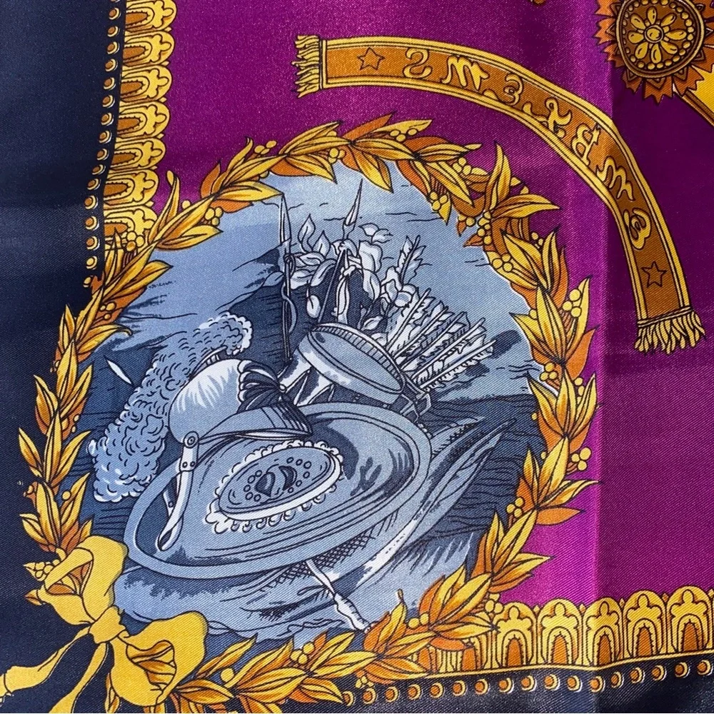 Vintage Golden Dragon‎ silk scarf King of King Knights